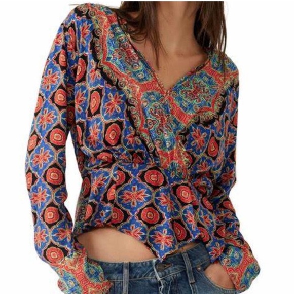 Free People Tops - NWT Free People Falling for You Yop